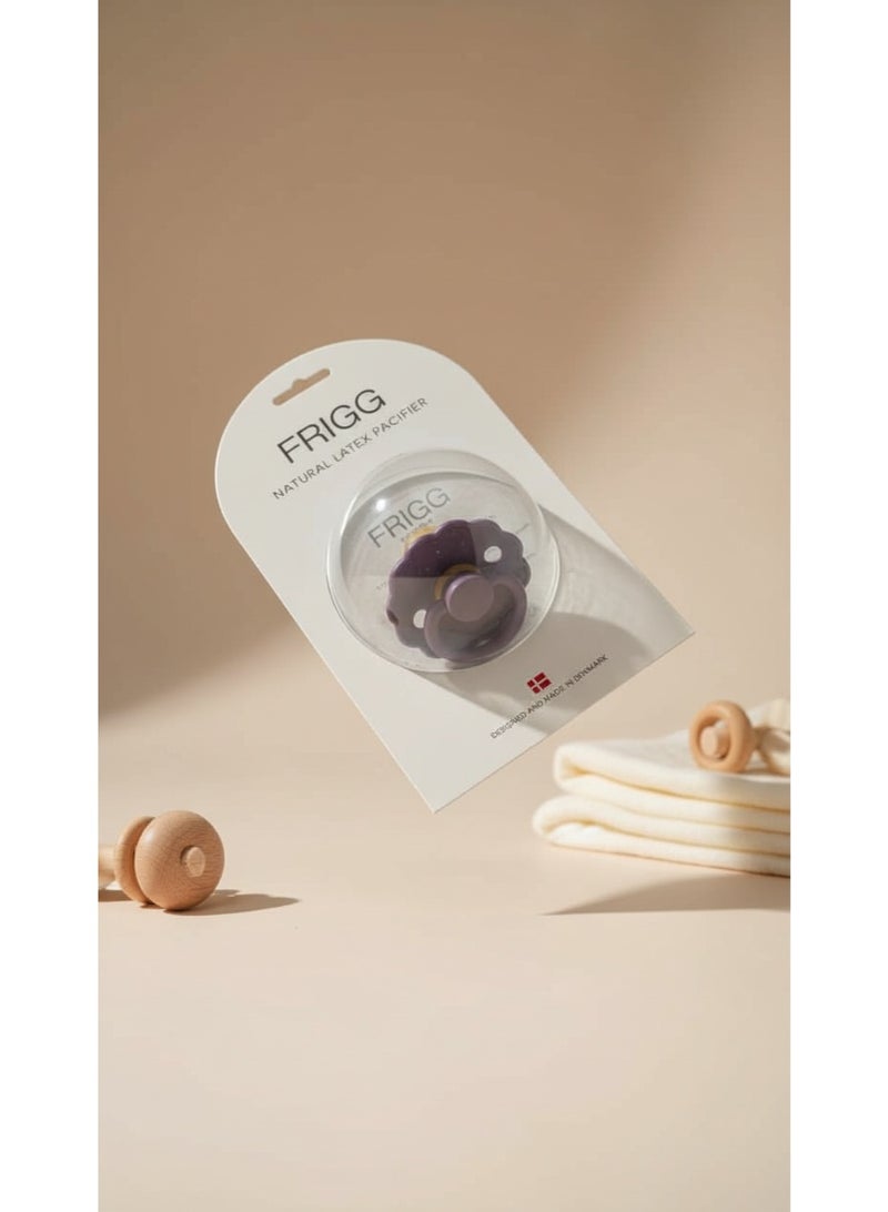 FRIGG Natural Latex Baby Pacifier | Size 1 (0–6 Months) | BPA-Free, Orthodontic Soother | Designed & Made in Denmark - Image 1
