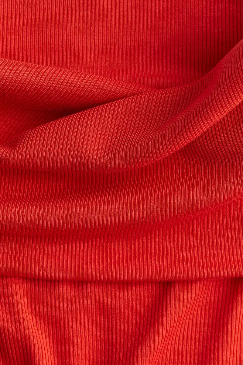 H&M Off-the-shoulder dress