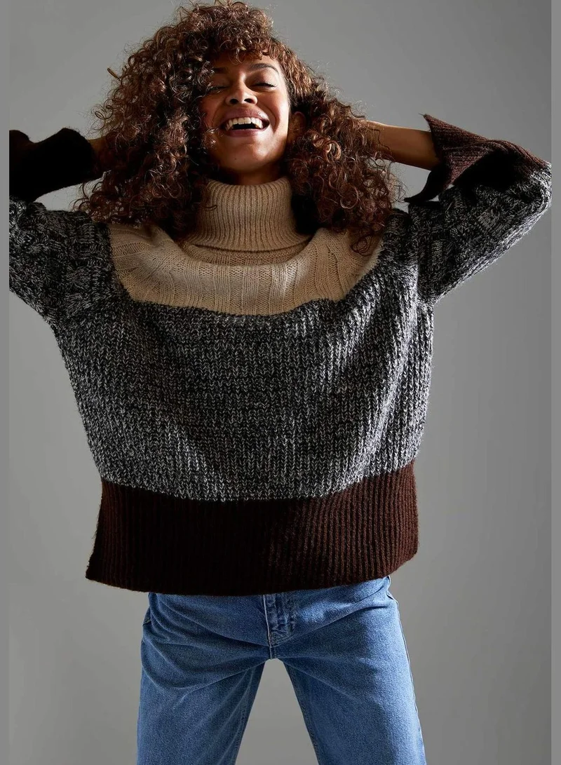 ديفاكتو Oversize Fit Long Sleeve Printed Knit Jumper