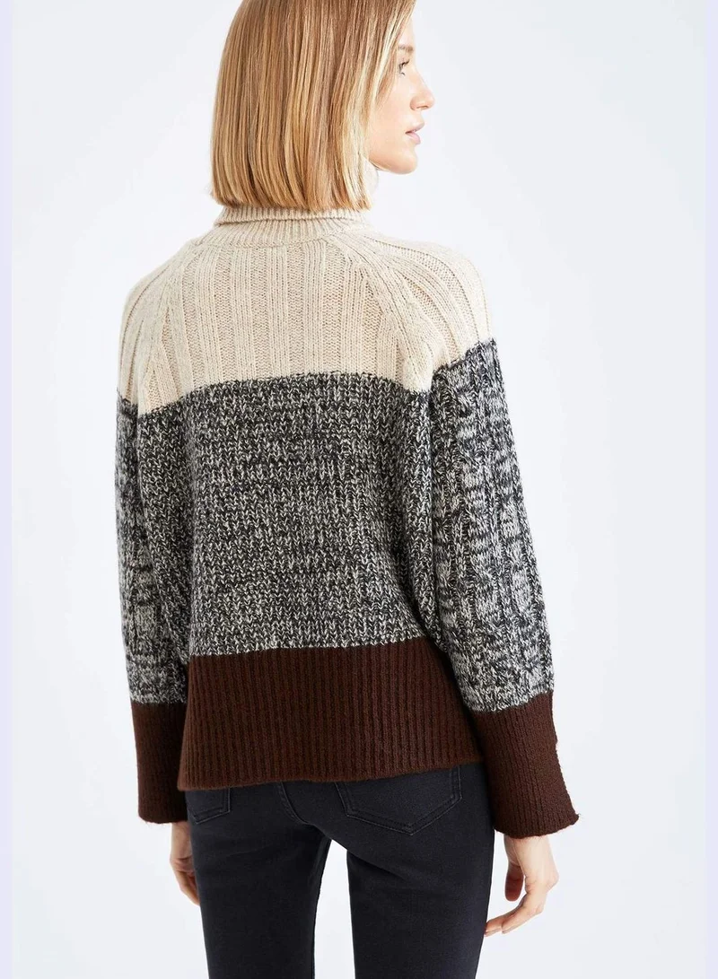 ديفاكتو Oversize Fit Long Sleeve Printed Knit Jumper
