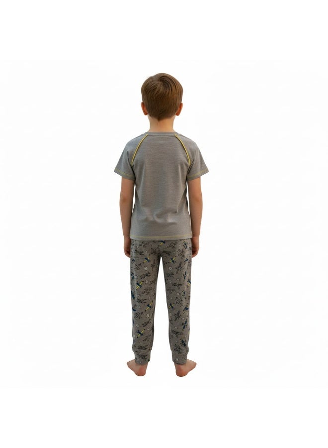 جوانا طقم بيجاما أولادي بطبعة طائرة، قميص بأكمام قصيرة وبنطال طويل، رمادي فاتح - Image 5