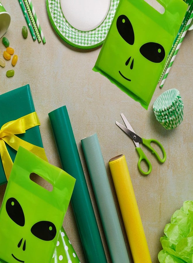 PIBIPAID 50PCS Green Alien Party Decorations Plastic Bags - Fun UFO Alien Birthday Party Decor Favors Supplies for Themed Celebrations - Image 3