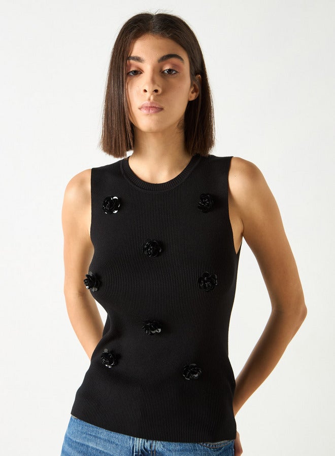 2Xtremz Floral Accent Sleeveless T-shirt with Crew Neck - Image 1