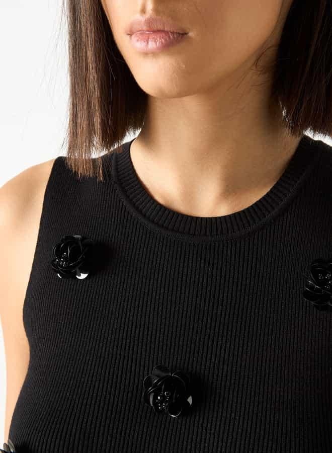 2Xtremz Floral Accent Sleeveless T-shirt with Crew Neck - Image 4