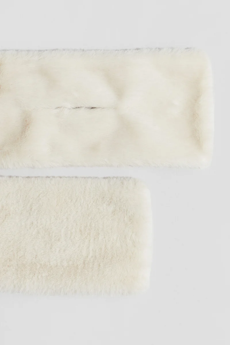 H&M Fluffy scarf