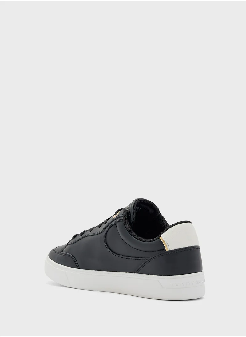 تومي هيلفيغر Logo Detail Lace Up Low Top Sneakers