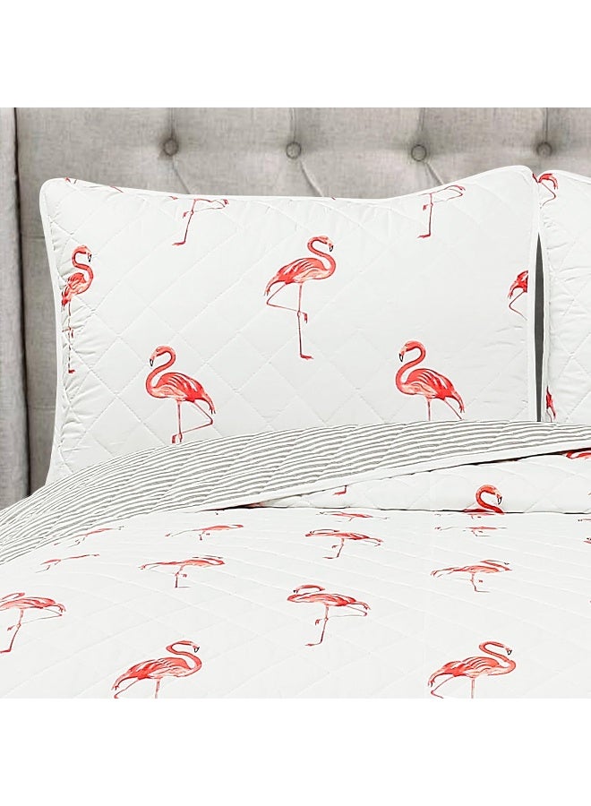 Lush Decor Lush Decor Kelly Flamingo Quilt Reversible 3 Piece Bedding Set with Pillow Shams Full Queen Coral and White  - Image 2