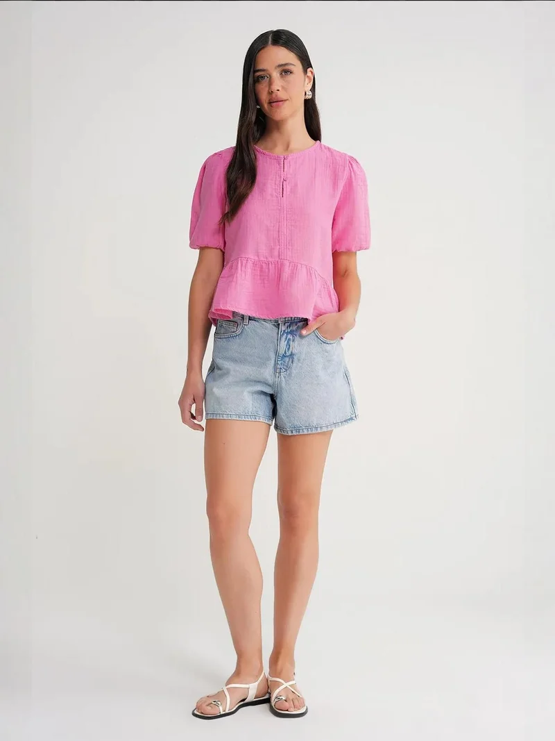 MixRay Mixray Textured Muslin Crew Neck Blouse with Button Closure