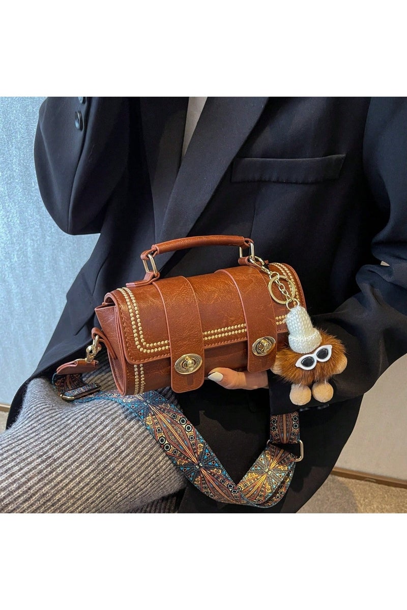 Women's Handbag in Brown Color – Made of Faux Leather and Equipped with an Adjustable Shoulder Strap Featuring Elegant Embroidery. - Image 3