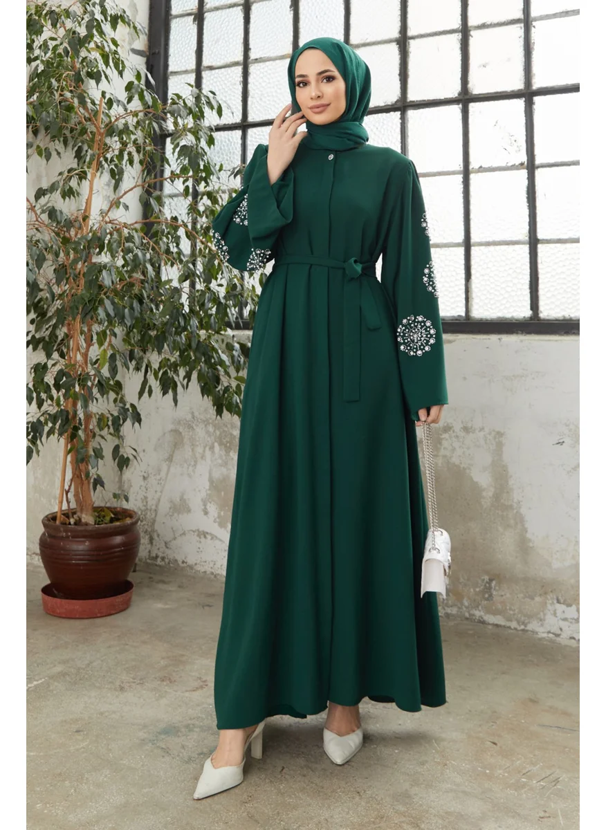 فافينور Liva Abaya with Stoned Sleeves - Emerald