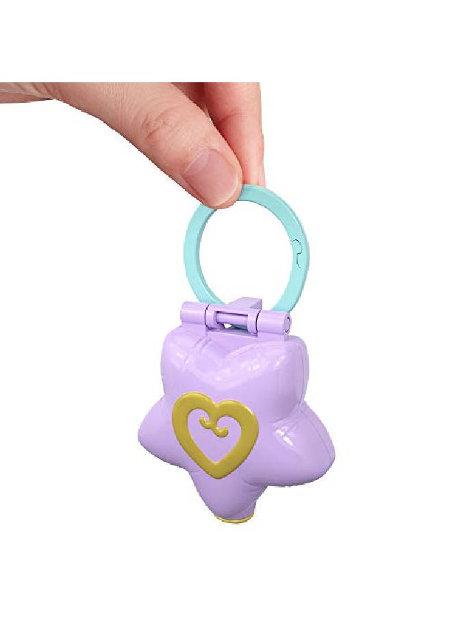 Polly Pocket حفل مفاجأة عيد الميلاد من بولي بوكيت - أماكن جيب صغيرة مع 2 كشف، ملحقات، دمية بولي الصغيرة وورقة ملصقات؛ للأعمار من 4 سنوات وما فوق - Image 3