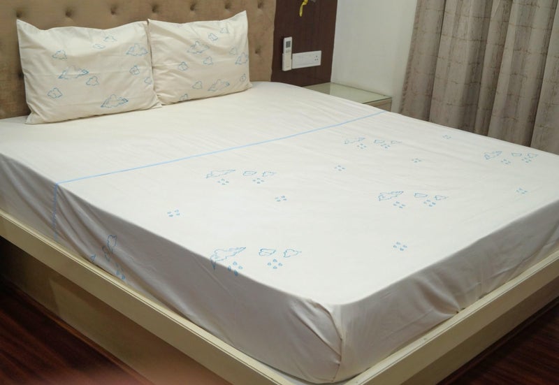 Vissage Block Printed King Bedsheet with 2 Pillow Covers - Clouds Design, 100% Cotton, Ecofriendly - Image 1