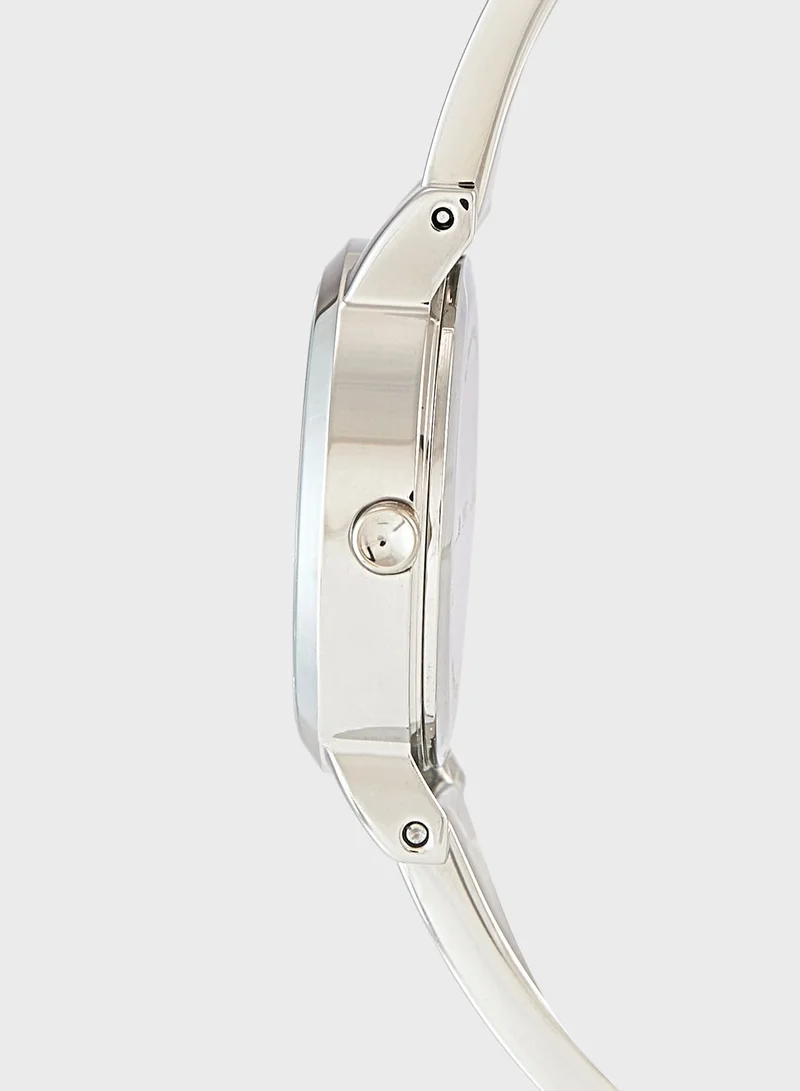 DKNY Classic Steel Strap Analog Watch