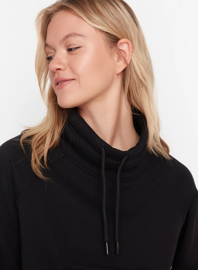 trendyol High Neck Pocket Detail Sweatshirt