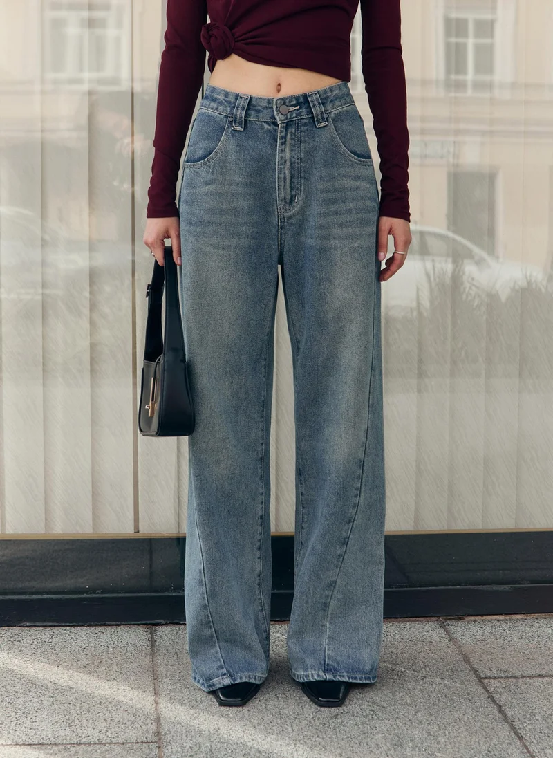 Lichi Flared jeans with diagonal seams