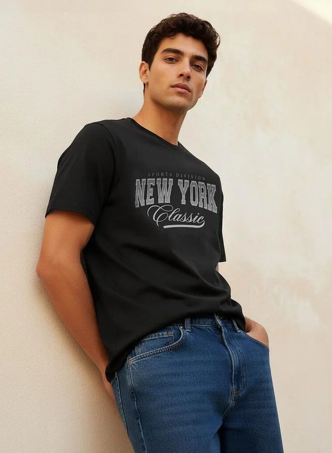 سبلاش فيڤ Men Slim Fit Crew Neck Short Sleeve Varsity Print T shirt
