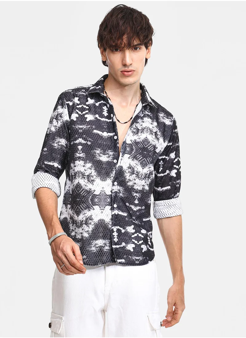 كامبوس سوترا Men's Midnight Black & Ivory White Reptilia Shirt