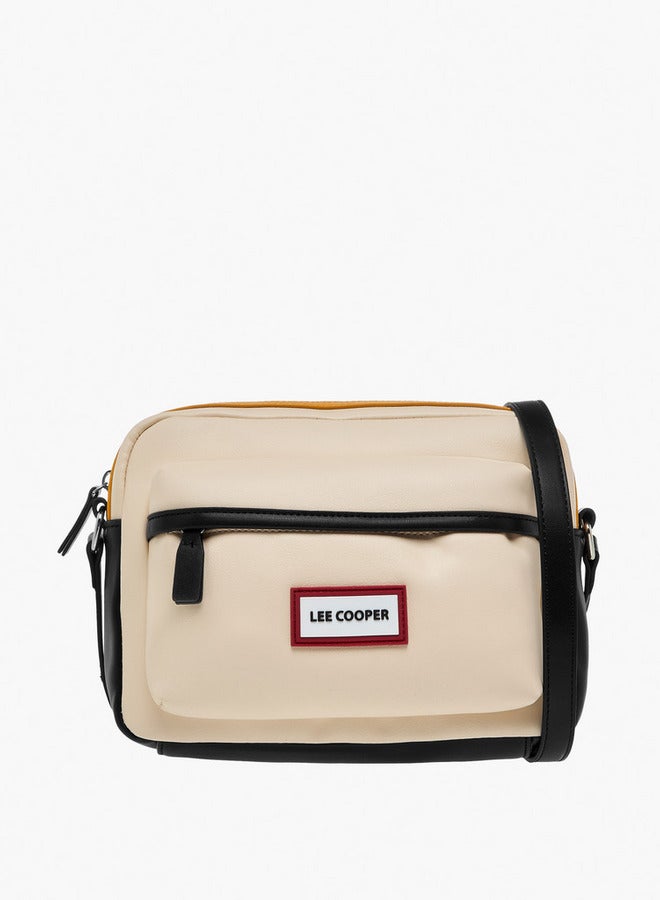 لي كوبر حقيبة كروس بودي بشعار وزر إغلاق بسحاب - Image 1