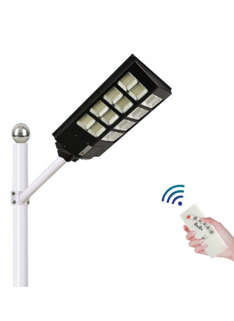 Street light, 400 watts, powered by solar energy, with remote control - pzsku/Z29585F12417BE74F1BEAZ/45/_/1736781963/73ee9dbd-c4f0-4c79-89b6-ed32907aa8f0