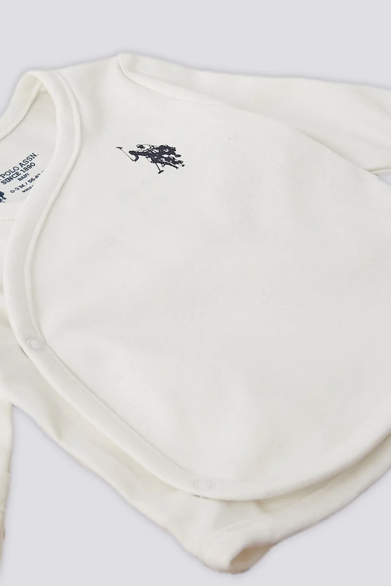 U.S. Polo Assn. Cream Uspa Pattern Baby 5-Piece Hospital Discharge Set