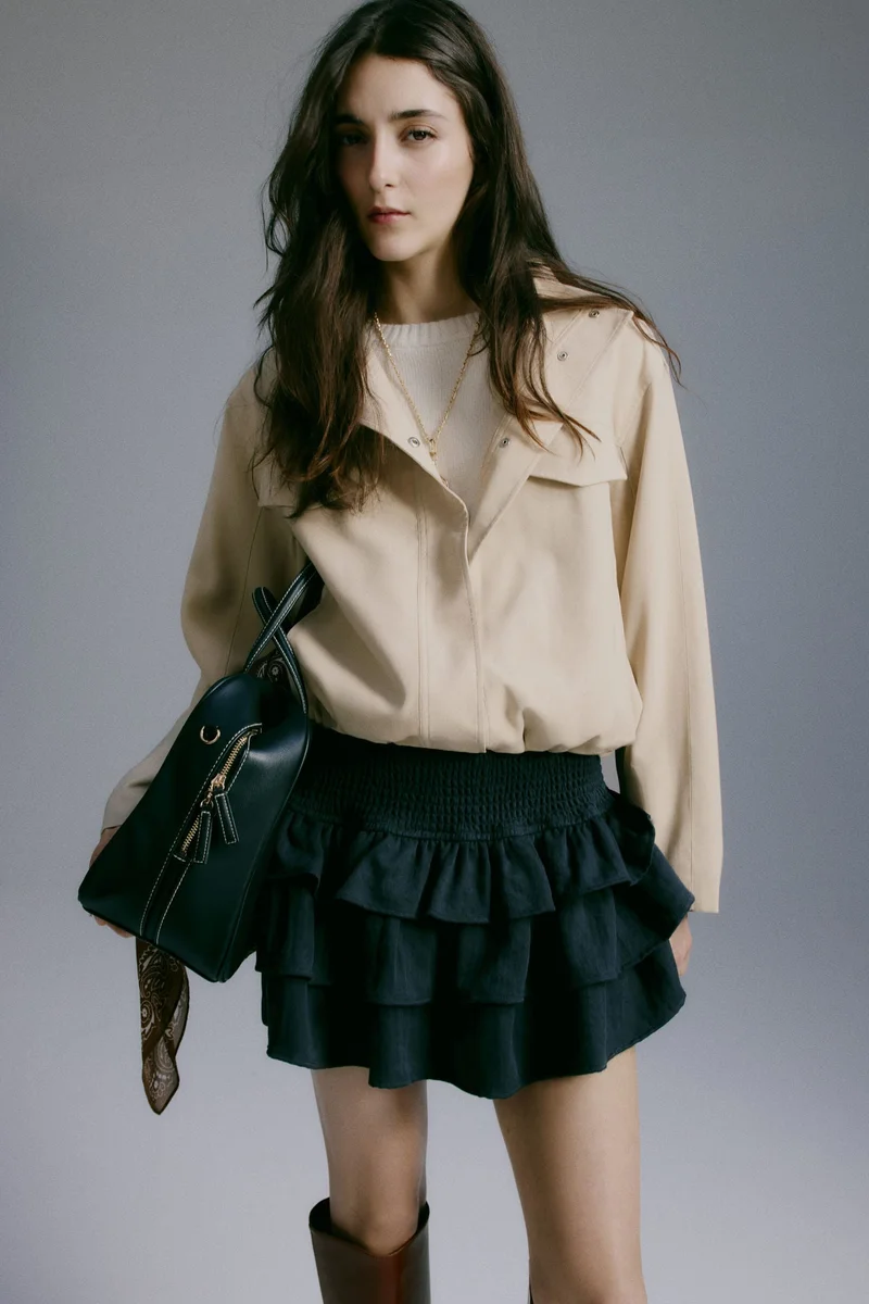 اتش اند ام جاكيت بياقة مرتفعة