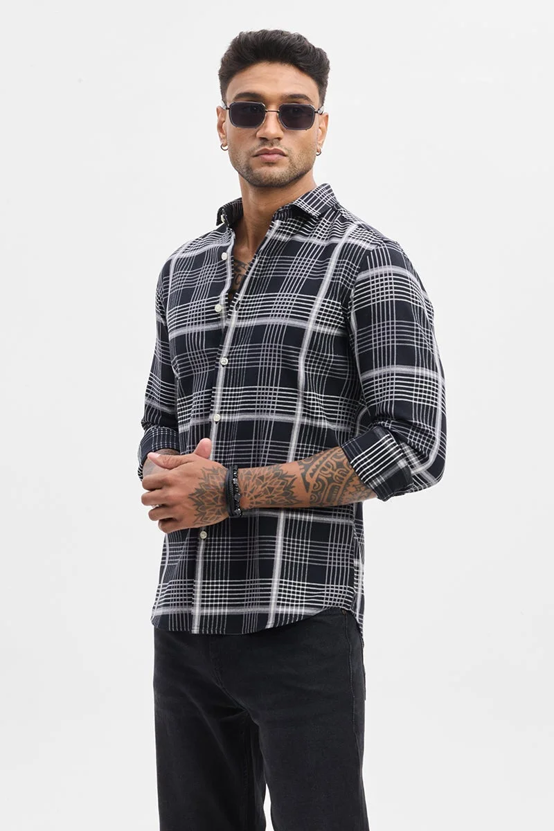 سنيتش قميص رجالي بقصة ضيقة كاروهات سوداء