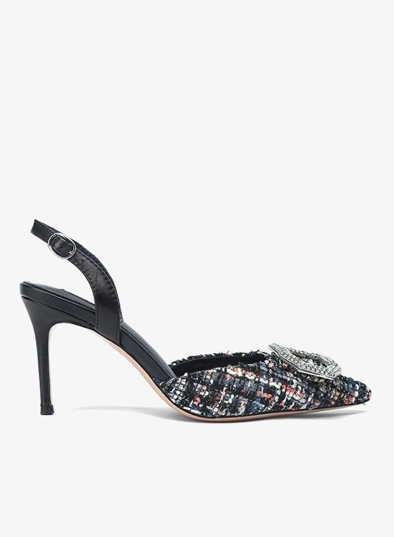 نيكولي أنينا