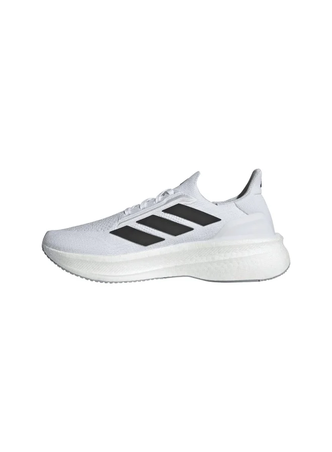 adidas حذاء جري ألترا بوست  أبيض للرجال مقاس .