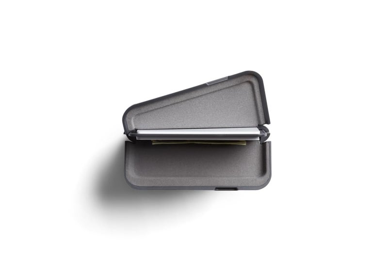 Bellroy Flip Case Second Edition – (Card Case, Hardshell Wallet) - Terracotta - Image 3