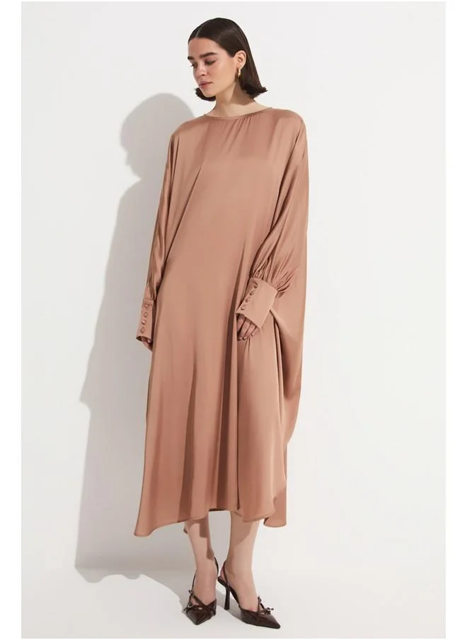 جون June Cape Sleeve Loose Fit Dress Mink