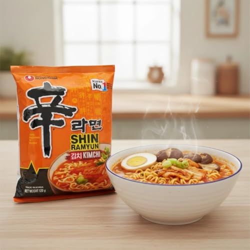 Nongshim Kimchi Shin Ramyun Noodles for Vegetarian, Orange and Red, 120 grams, 4 Count - Image 3