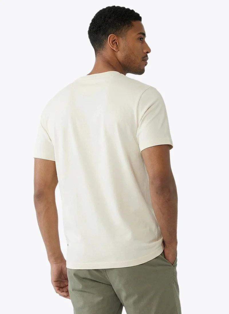 Nautica Men Regular Fit Short Sleeve T-Shirt for Everyday Casual Wear-Off White