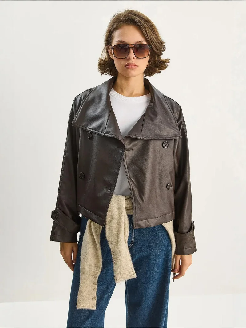 بيانكو لوتشي جاكيت جلد صناعي واسع من لوتشي بإغلاق أزرار