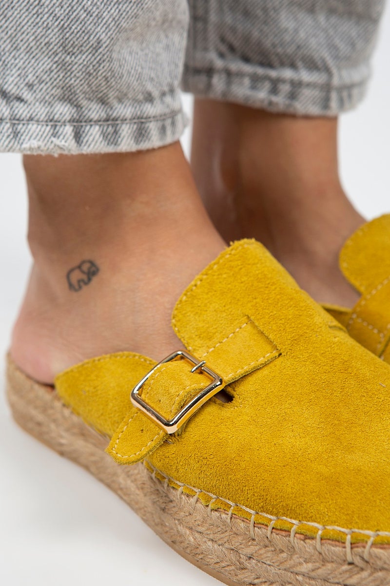 Manijero Manjero Esta Women's Leather Belt Buckle Yellow Slippers Espadrille  - Image 4