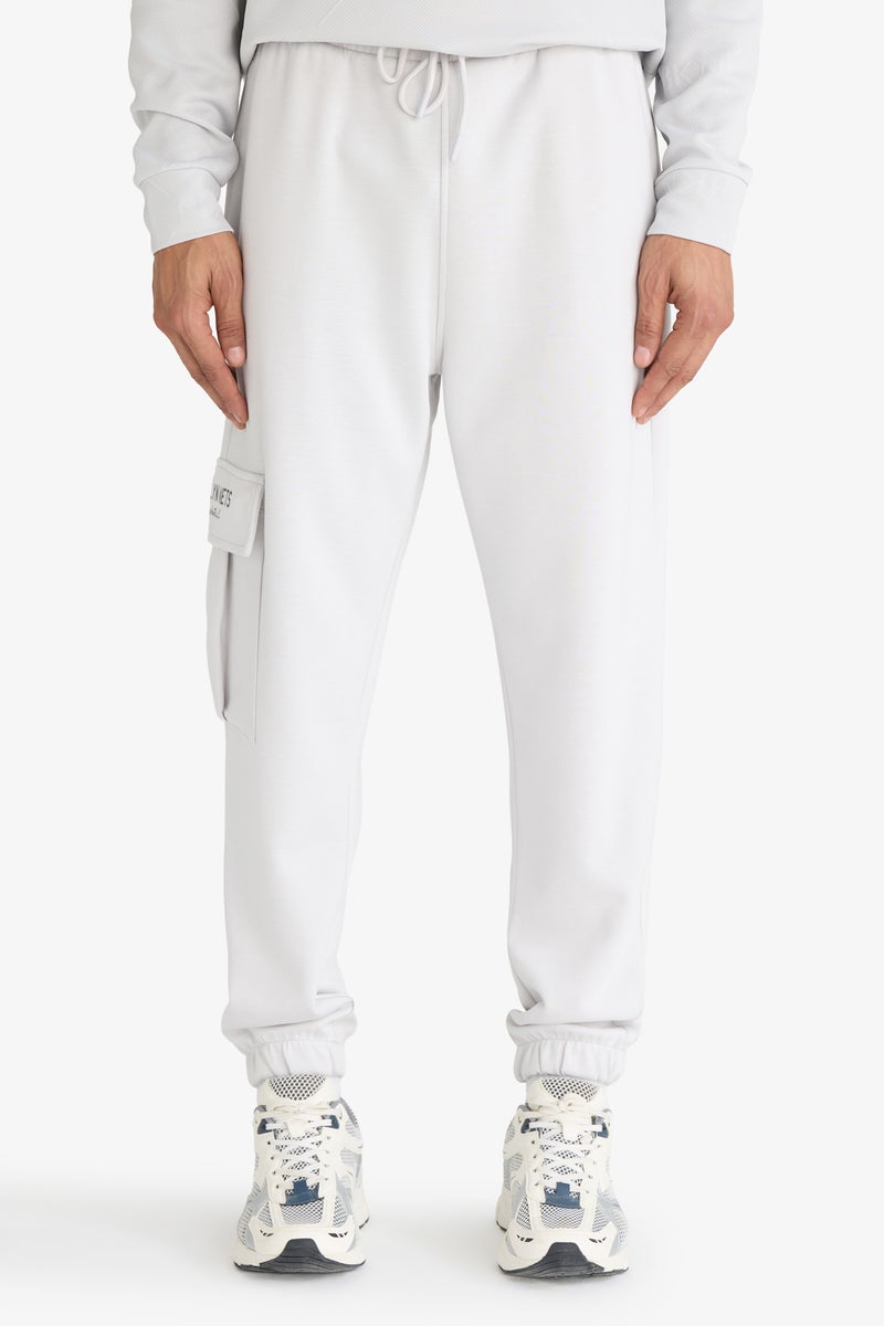 DeFacto Grey Man Standard Fit Brooklyn Nets Licensed Scuba Fabric Jogger Casual - Image 3