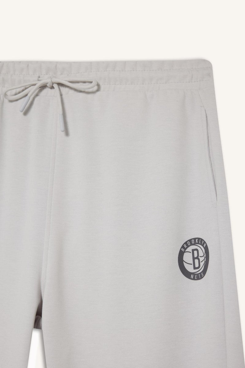 DeFacto Grey Man Standard Fit Brooklyn Nets Licensed Scuba Fabric Jogger Casual - Image 5