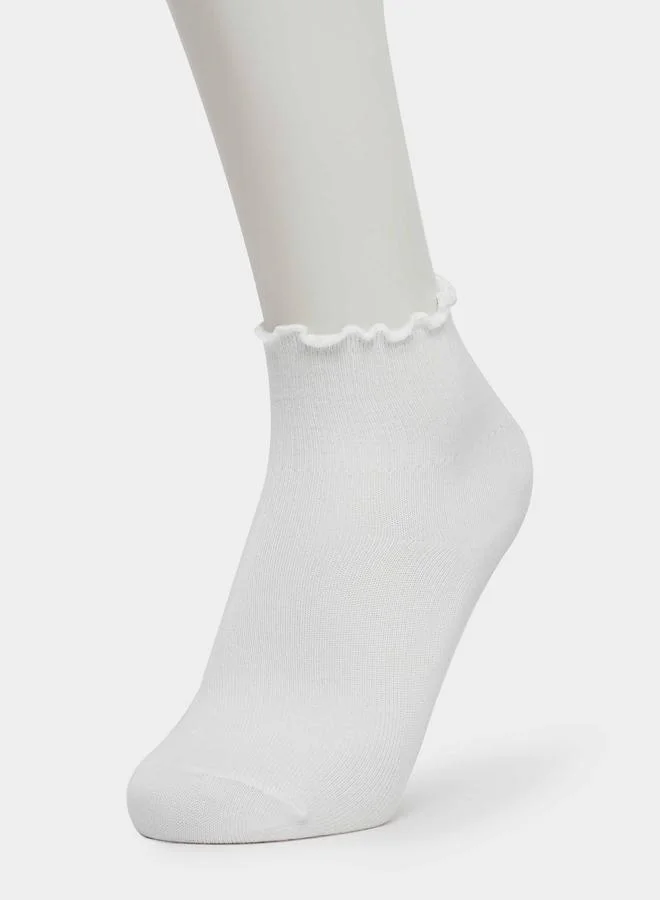 ستايلي Styli Set of 3 - Solid Crew Socks