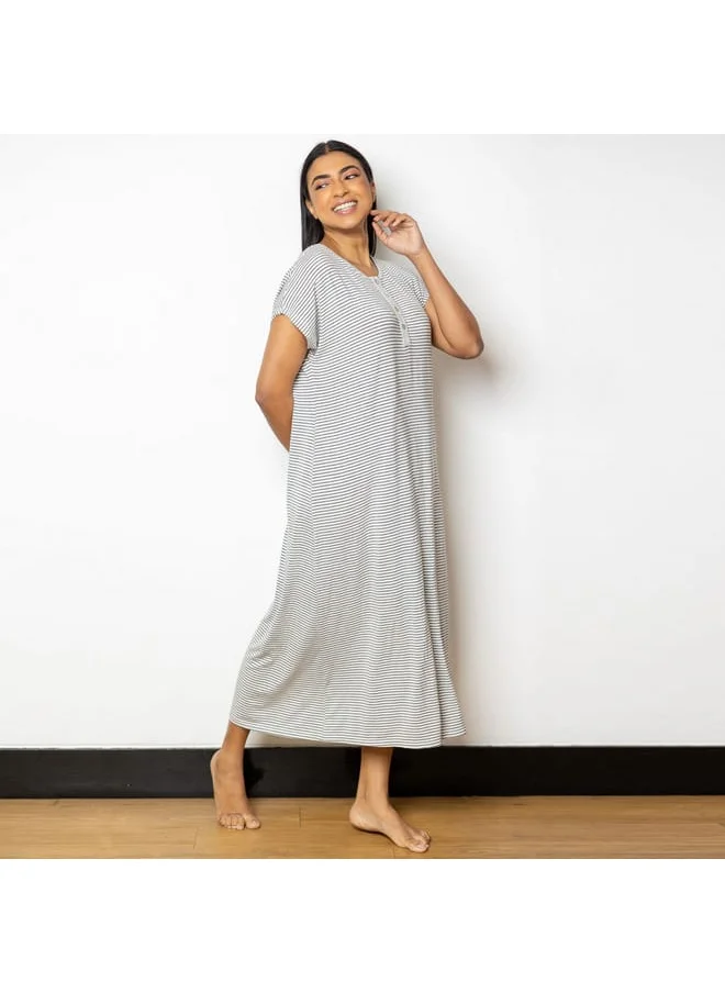 Aadaraya Aadaraya Striped Night Gown with Extended Sleeves