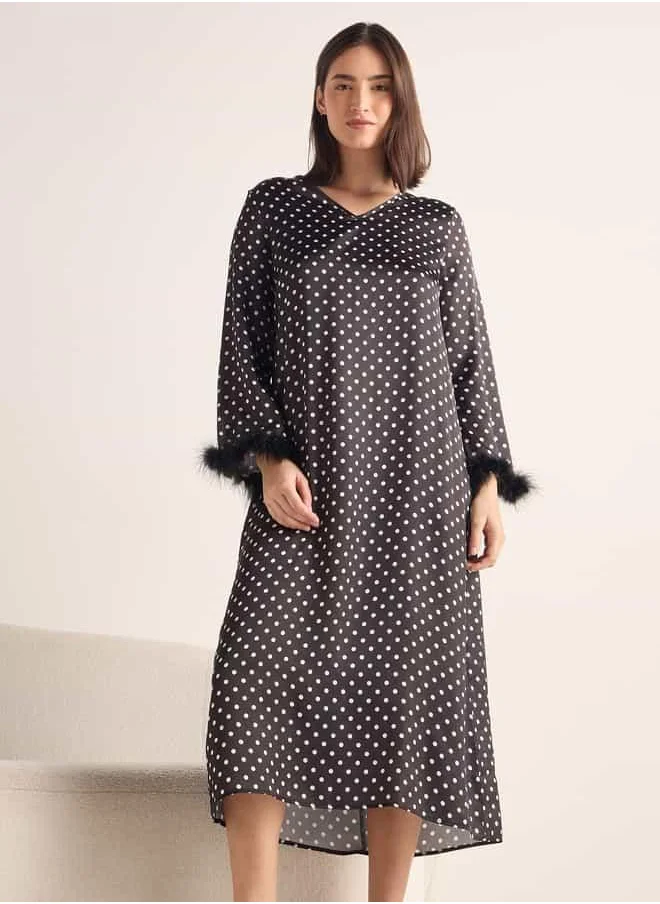 فاف All-Over Print Sleepshirt with Long Sleeves and V-neck