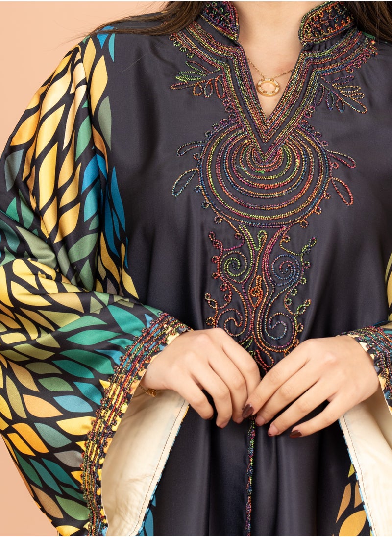اكسا جلابية مطرزة عنق اسيوي IK1013 اسود  - Image 2