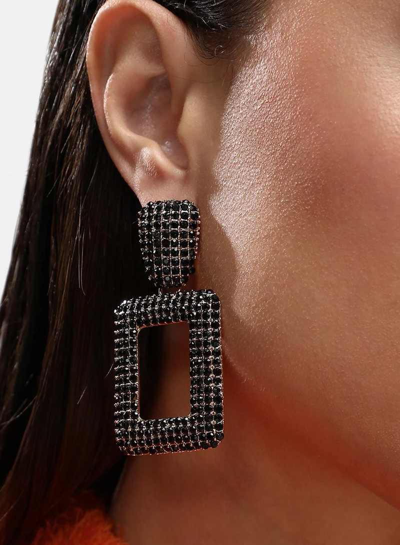SOHI Geometric Artificial Drop Earring Jewellery