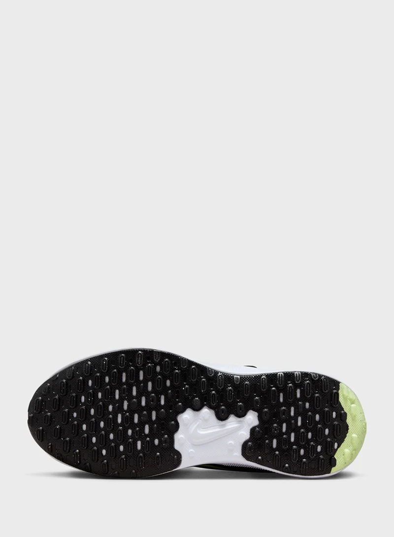 Nike NIKE REVOLUTION 7 PSV