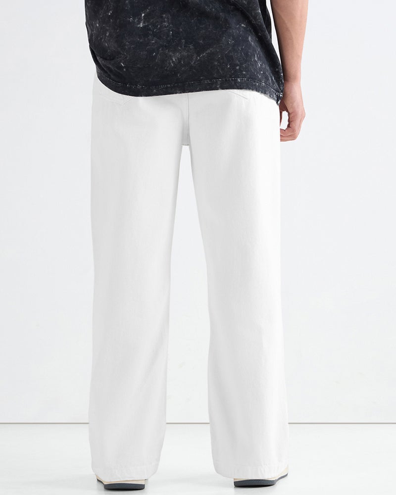 bewakoof Men's White Super Baggy Fit Mid-Rise Jeans - Image 3