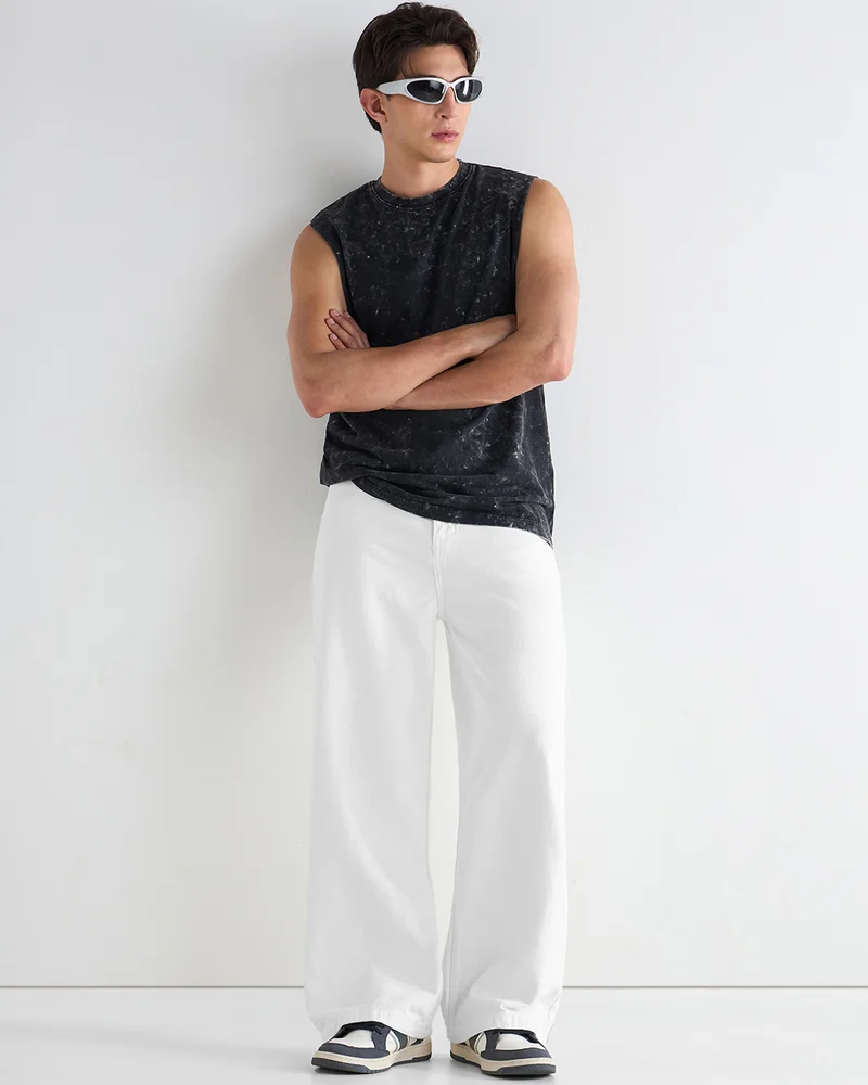bewakoof  Men's White Super Baggy Fit Mid-Rise Jeans for Men | Best Price UAE