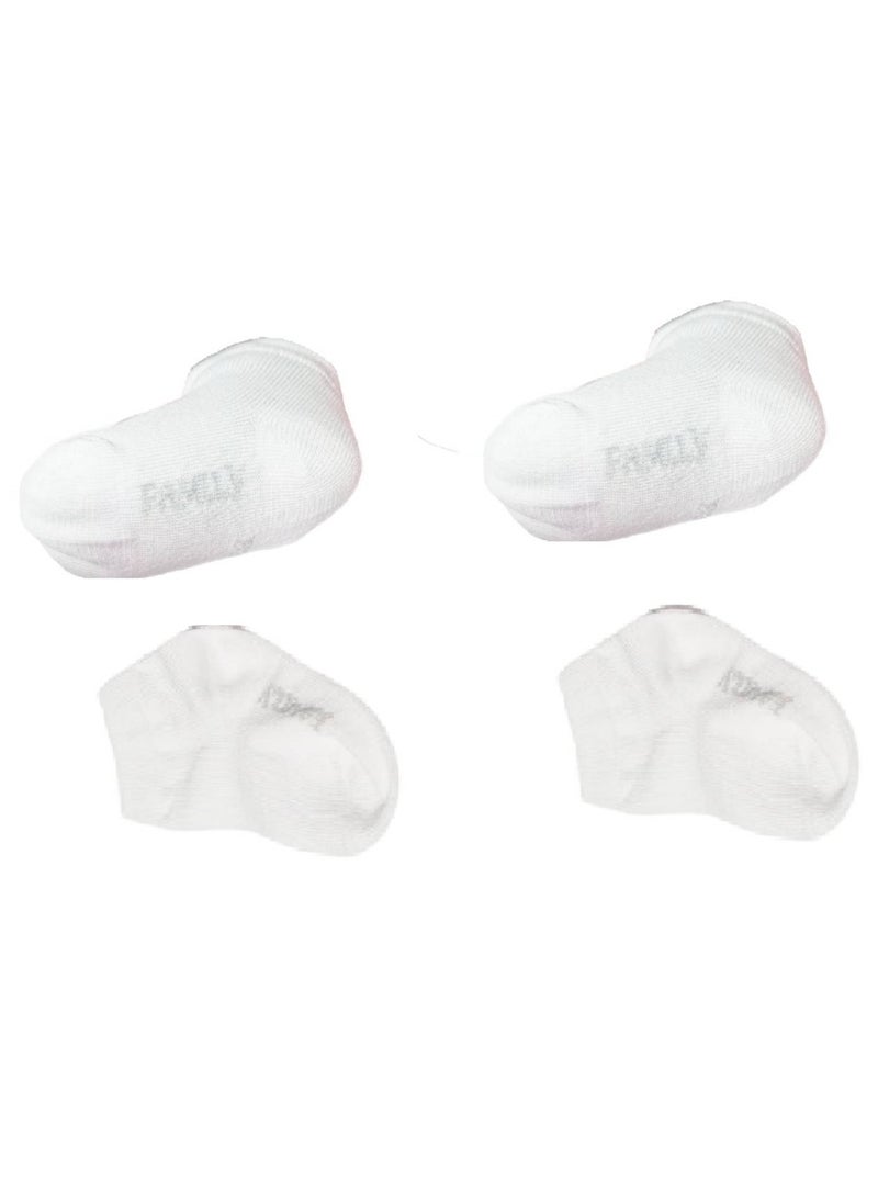 Generic Chemical-Free Socks for Newborns – 4 Pieces for Your Baby with Confidence! (White)  - Image 1