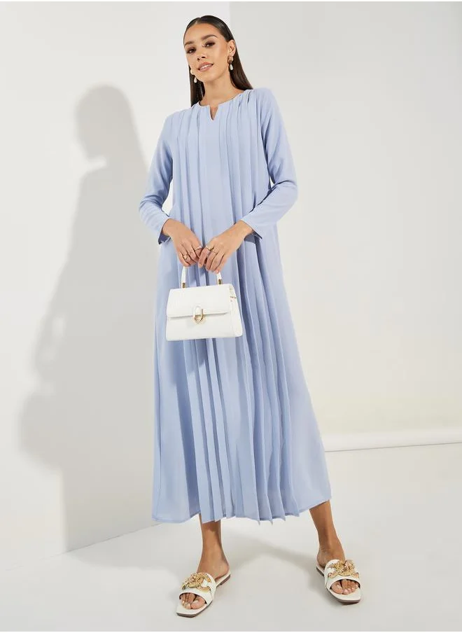 Styli Pleated Front Notch Neck Jalabiya