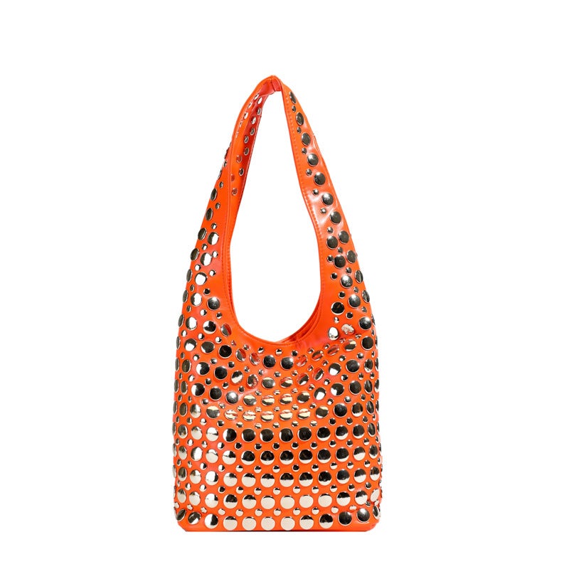 حقيبة كتف مزخرفة بنقاط بولكا مع مسامير شخصية 2025 جديدة تناسب جميع الأزياء حقيبة دراجة نارية برتقالية - Image 1