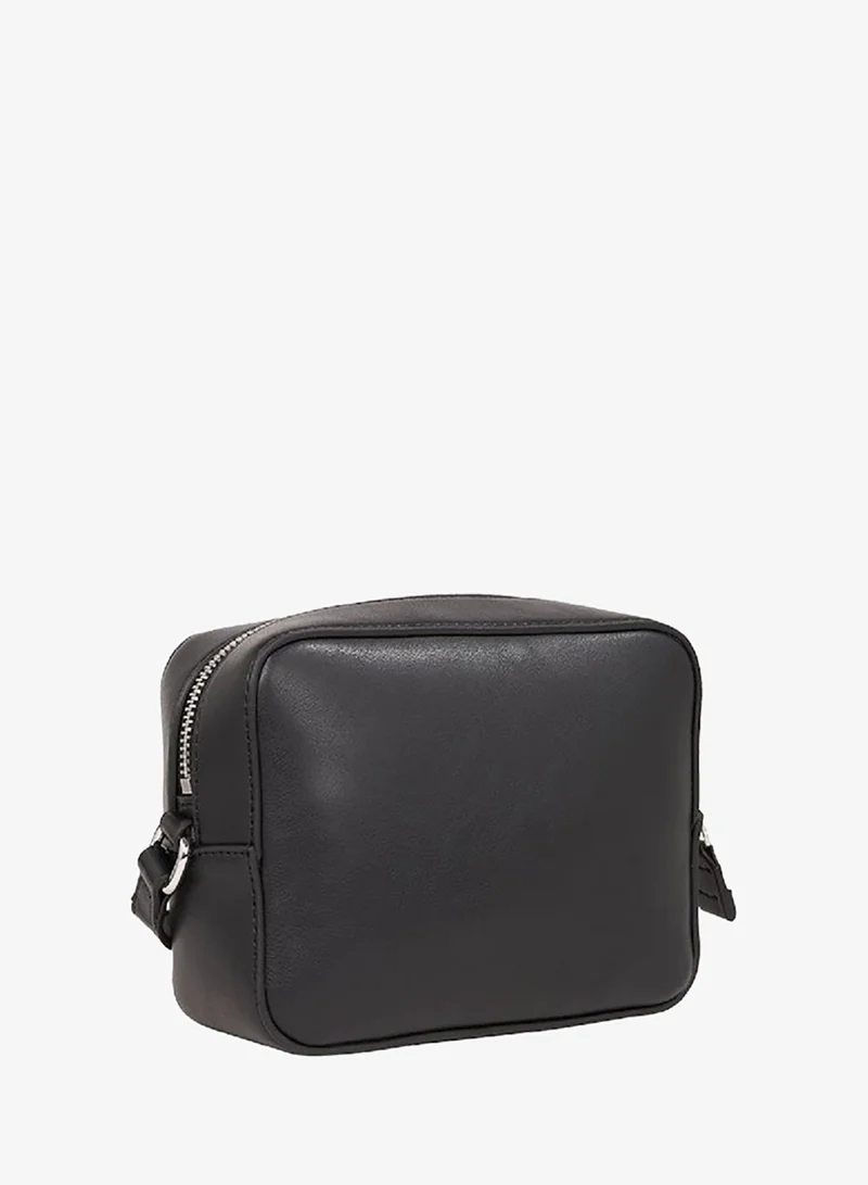 Tommy Jeans Black Must Crossover Camera Bag for Women | Best Price UAE