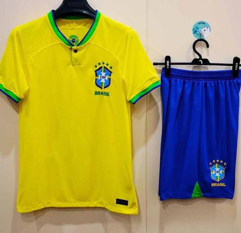 Vintage Football Kits - Clubs and National Teams 2022 Brazil home S