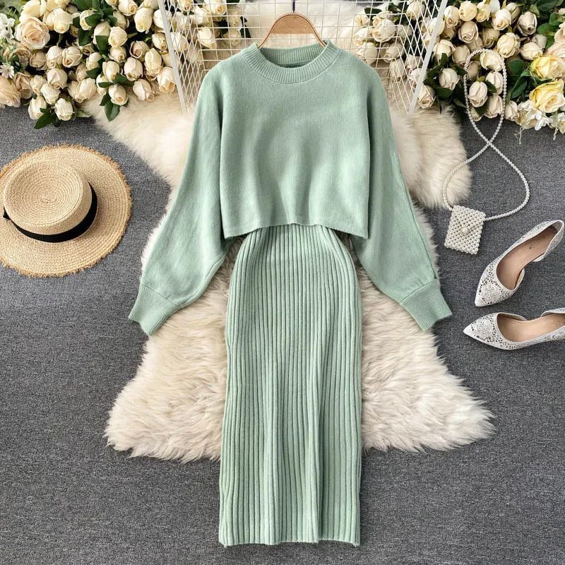 Autumn Chic Turtleneck Batwing Sweater Dress Set Green suit [version]